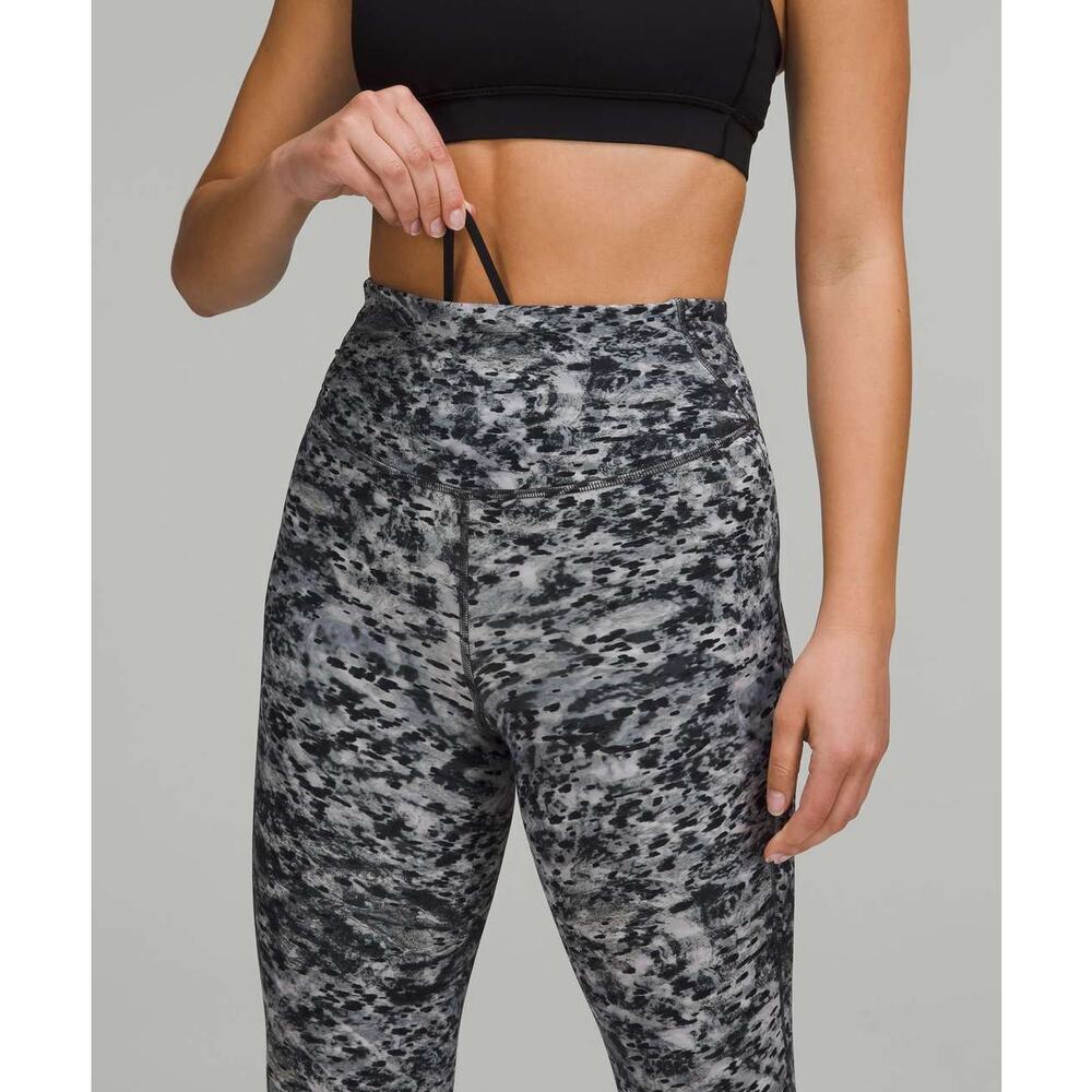LULULEMON Base Pace High-Rise Tight 25" Size 4 Estuary Grey Multi - Picture 2 of 8